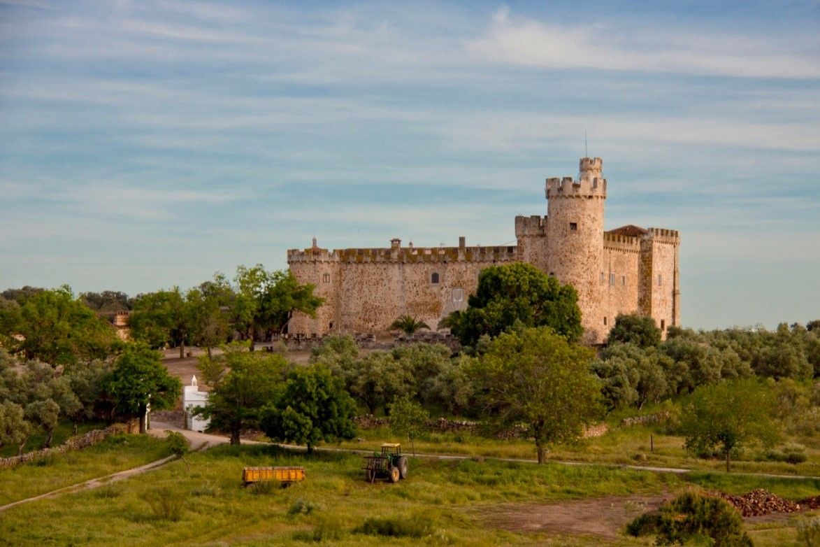 Photovoltaic plant in the Castle of Cáceres